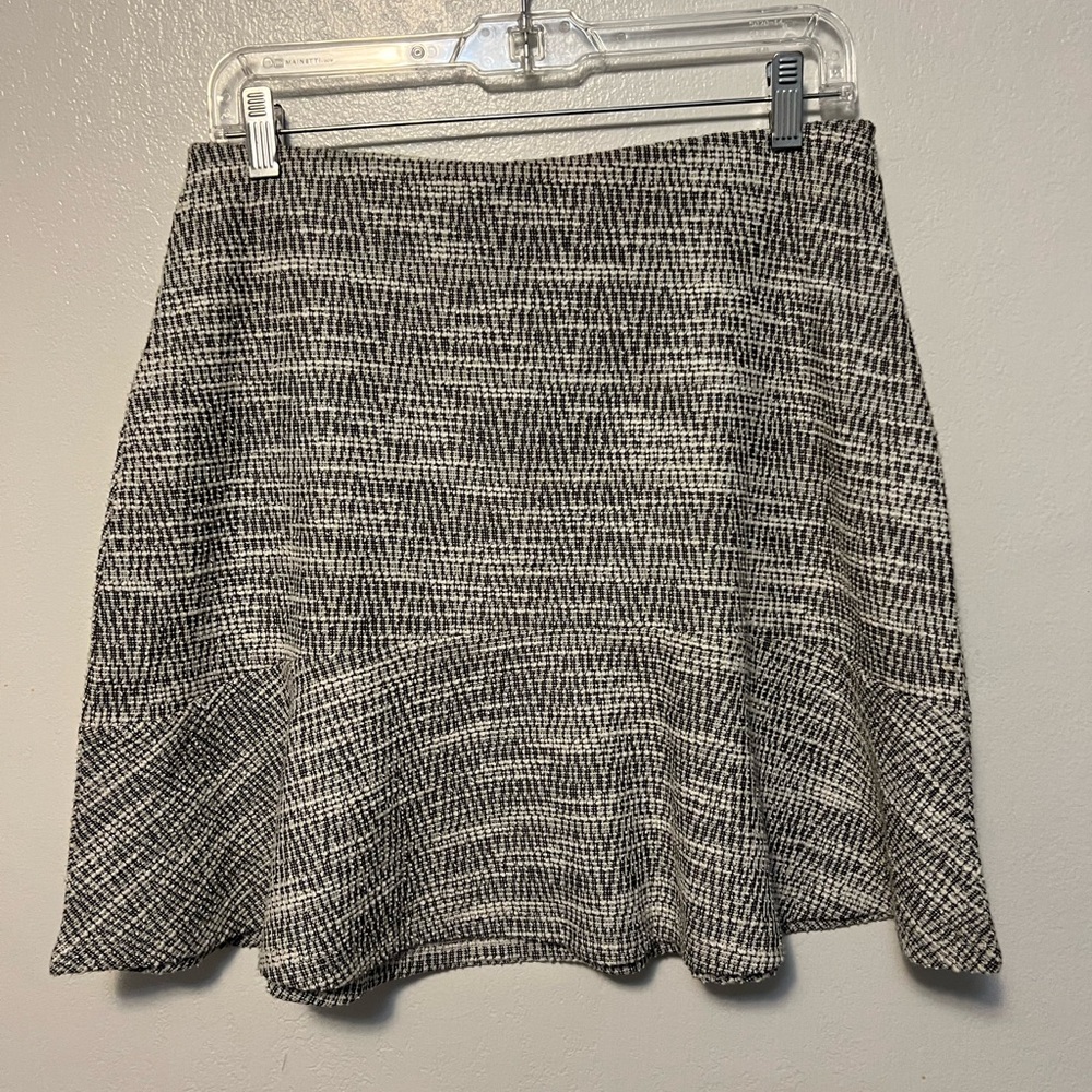 🎈LOFT | Chic Black and White Textured A Line Skirt
